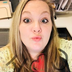 Meet your Posher, Katherine